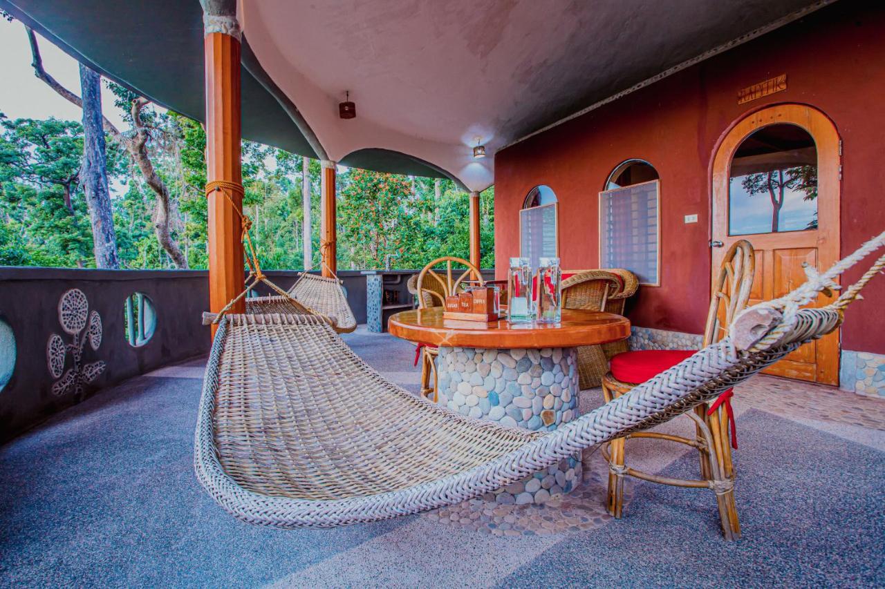 อาเตรมารู จังเกิ้ล รีทรีต Hotel Puerto Princesa ภายนอก รูปภาพ